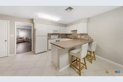 201 Ellwood Street #111, San Antonio, TX 78209 - Photo 11