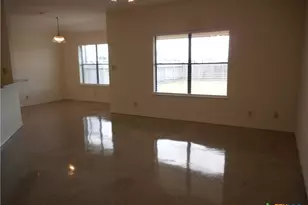 102 Gemini Ct, Victoria, TX 77901 - Photo 3