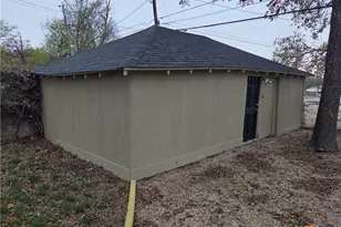 1214 S 11th St, Temple, TX 76504 - Photo 21