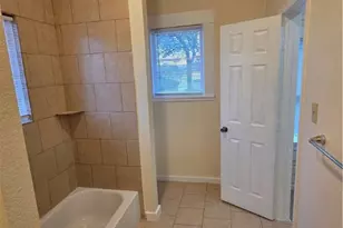 1214 S 11th St, Temple, TX 76504 - Photo 17