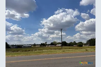 8915 US Highway 87, La Vernia, TX 78121 - Photo 3