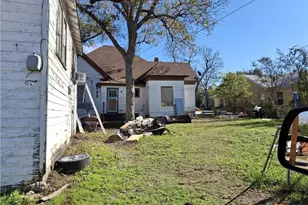 618 N 1st St, Temple, TX 76501 - Photo 5