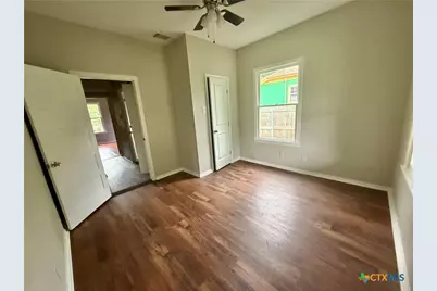 203 S 27th Street, Temple, TX 76504 - Photo 7