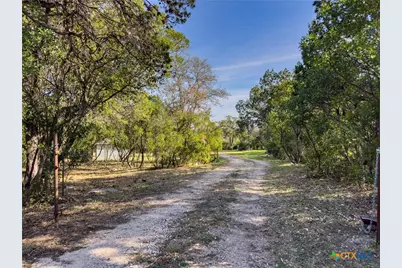 476 Lakeview Boulevard, New Braunfels, TX 78130 - Photo 13