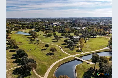 476 Lakeview Boulevard, New Braunfels, TX 78130 - Photo 9