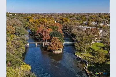 476 Lakeview Boulevard, New Braunfels, TX 78130 - Photo 7