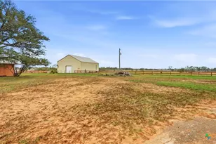 1211 Leissner School Rd, Seguin, TX 78155 - Photo 11
