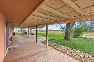 1211 Leissner School Rd, Seguin, TX 78155 - Photo 17