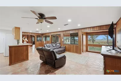 1211 Leissner School Road, Seguin, TX 78155 - Photo 23