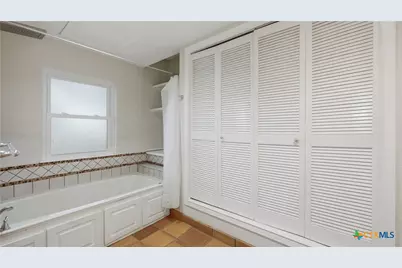 1211 Leissner School Road, Seguin, TX 78155 - Photo 33