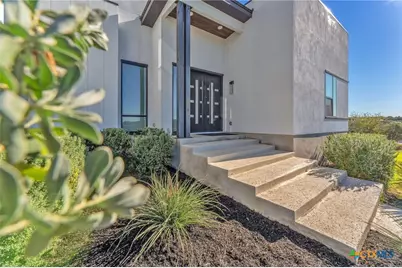 1347 Bordeaux Lane, New Braunfels, TX 78132 - Photo 3