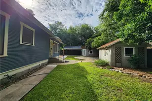 709 W Coll St, New Braunfels, TX 78130 - Photo 39