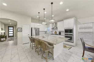 2210 Steerhead Trl, New Braunfels, TX 78132 - Photo 3