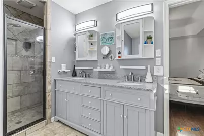 2450 Grandview Forest, Canyon Lake, TX 78133 - Photo 19