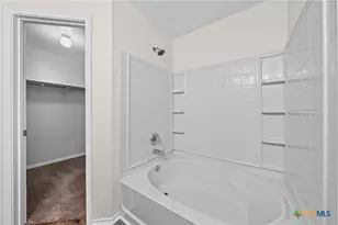 8505 Fallen Leaf Ln, Temple, TX 76502 - Photo 17