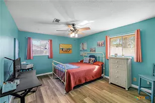 204 Brooks, Victoria, TX 77904 - Photo 11