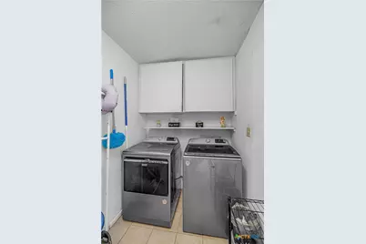 204 Brooks, Victoria, TX 77904 - Photo 3