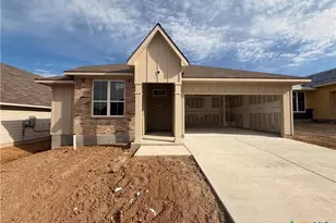 418 University Ave, Troy, TX 76579 - Photo 1