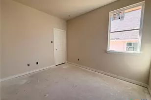 418 University Ave, Troy, TX 76579 - Photo 3