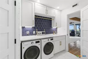 1072 Summit Bluff, Canyon Lake, TX 78133 - Photo 29