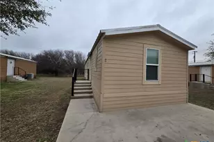 1911 Wald Rd, New Braunfels, TX 78132 - Photo 1