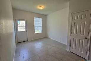 334 Mistflower, New Braunfels, TX 78130 - Photo 9