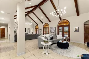 372 Shady Hollow, New Braunfels, TX 78132 - Photo 7