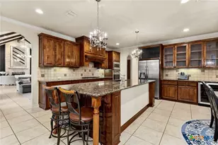 372 Shady Hollow, New Braunfels, TX 78132 - Photo 11