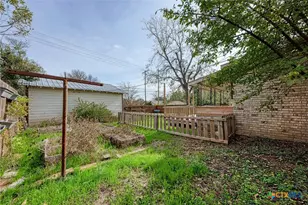 501 N Ridge St, Lampasas, TX 76550 - Photo 41