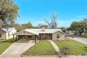 501 N Ridge St, Lampasas, TX 76550 - Photo 1