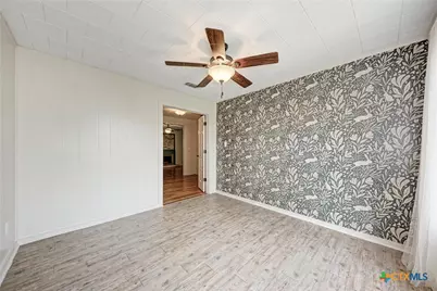 501 N Ridge Street, Lampasas, TX 76550 - Photo 17