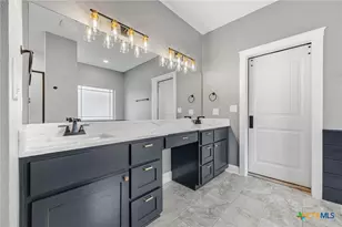 5210 Few Oaks Dr, Salado, TX 76571 - Photo 19