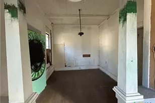 701 E River St, Victoria, TX 77901 - Photo 9