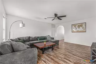 308 Curtis Dr, Killeen, TX 76542 - Photo 9