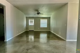 400 Lowes Blvd, Killeen, TX 76542 - Photo 7