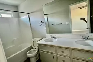 400 Lowes Blvd, Killeen, TX 76542 - Photo 13