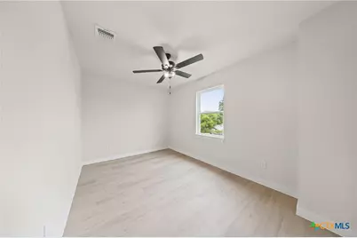 1204 S Martin Luther King Jr Lane #A, Temple, TX 76501 - Photo 11