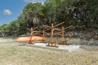 911 Enchanted View, Canyon Lake, TX 78133 - Photo 15