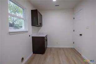 3701 Redwood Dr, Victoria, TX 77901 - Photo 23