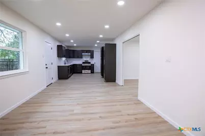 3701 Redwood Drive, Victoria, TX 77901 - Photo 13