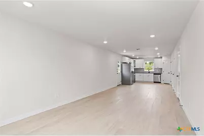 1204 S Martin Luther King Jr Lane #B, Temple, TX 76501 - Photo 3