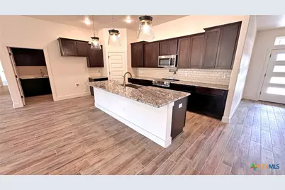 818 Estate Circle, Copperas Cove, TX 76522 - Photo 5