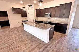 818 Estate Cir, Copperas Cove, TX 76522 - Photo 5