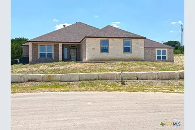 818 Estate Circle, Copperas Cove, TX 76522 - Photo 1