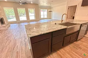 818 Estate Cir, Copperas Cove, TX 76522 - Photo 11