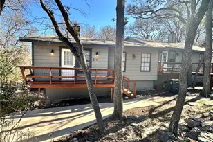 899 Hillyer St, San Marcos, TX 78666 - Photo 1