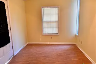 899 Hillyer St, San Marcos, TX 78666 - Photo 5