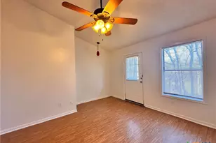 899 Hillyer St, San Marcos, TX 78666 - Photo 31