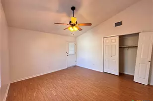 899 Hillyer St, San Marcos, TX 78666 - Photo 23