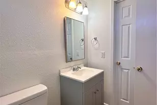 899 Hillyer St, San Marcos, TX 78666 - Photo 15